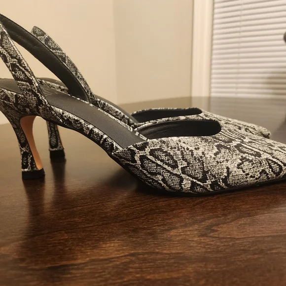 NYC  Shoes - Picture 4 of 4